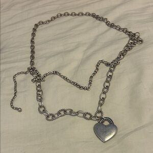 Very unique chains Silver Heart with key opening Pendant Necklace
